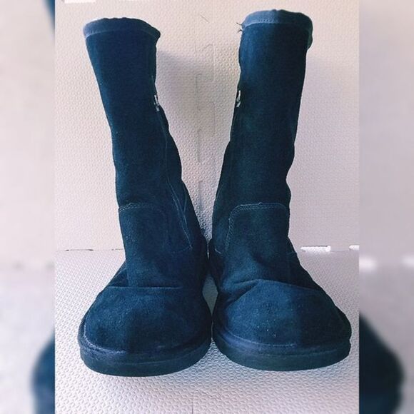 UGG AUSTRALIA "Lil Sunshine" boots - Picture 3 of 6